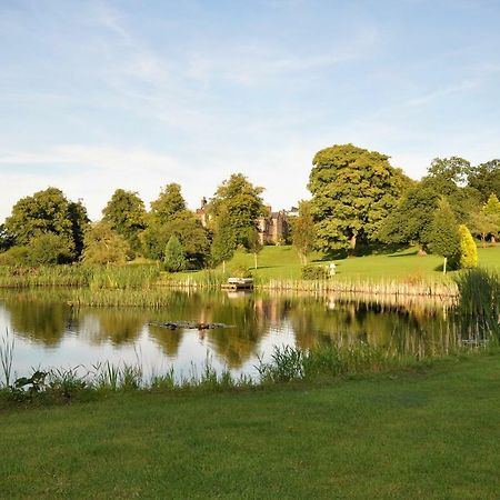 Carnell Country Estate & Holiday Cottages In Ayrshire Hurlford Exterior foto